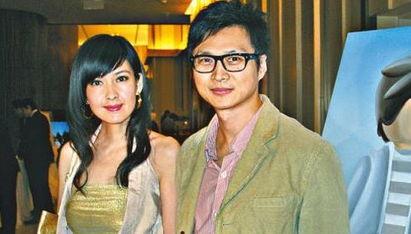 周慧敏与老公电影,与老公共度电影时光，幸福瞬间定格